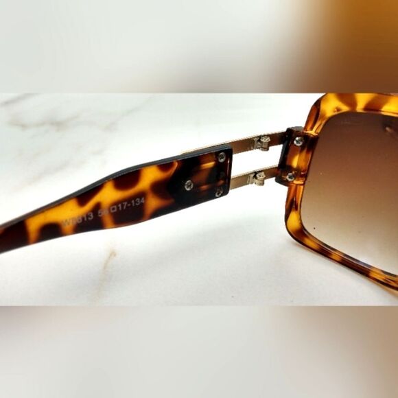Cazal Vintage Tortoise Shell Sunglasses - Picture 15 of 16